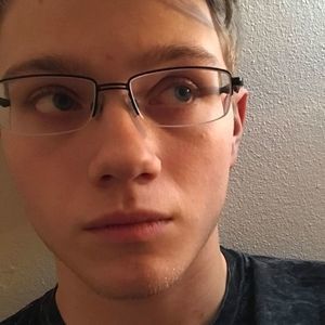 Meet your Posher, Dylan